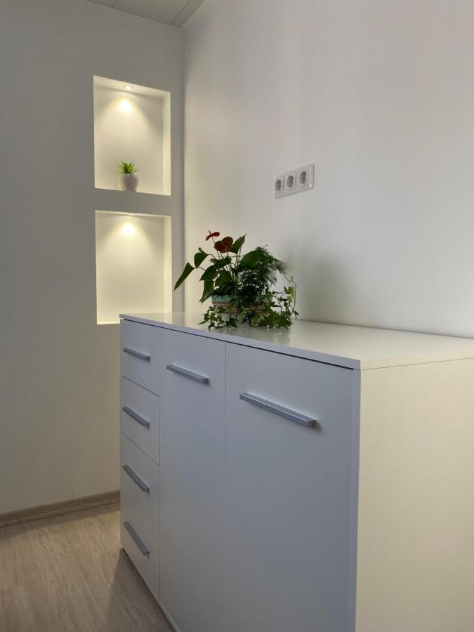 Centra Apartamenti Aluksne Ngoại thất bức ảnh